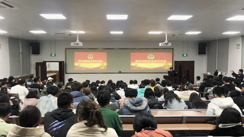 技能培训学历教育哪个适合在职人员