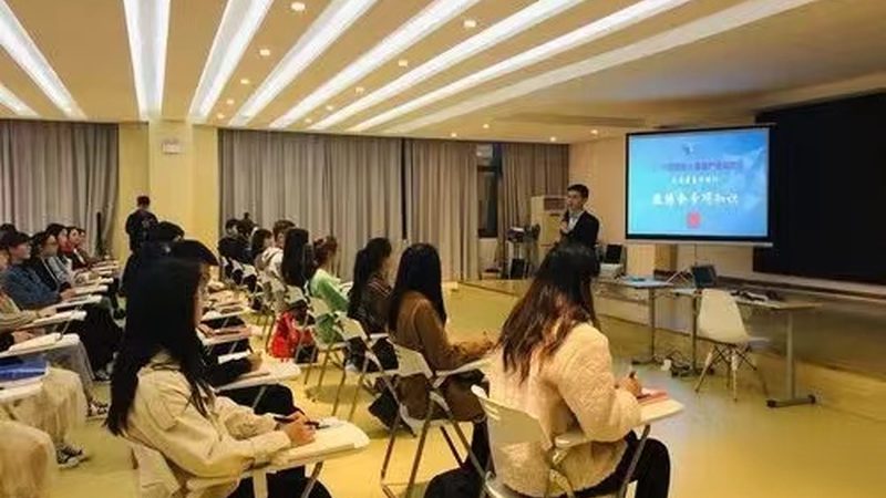中层管理培训课程内容体系：构建高效团队的关键